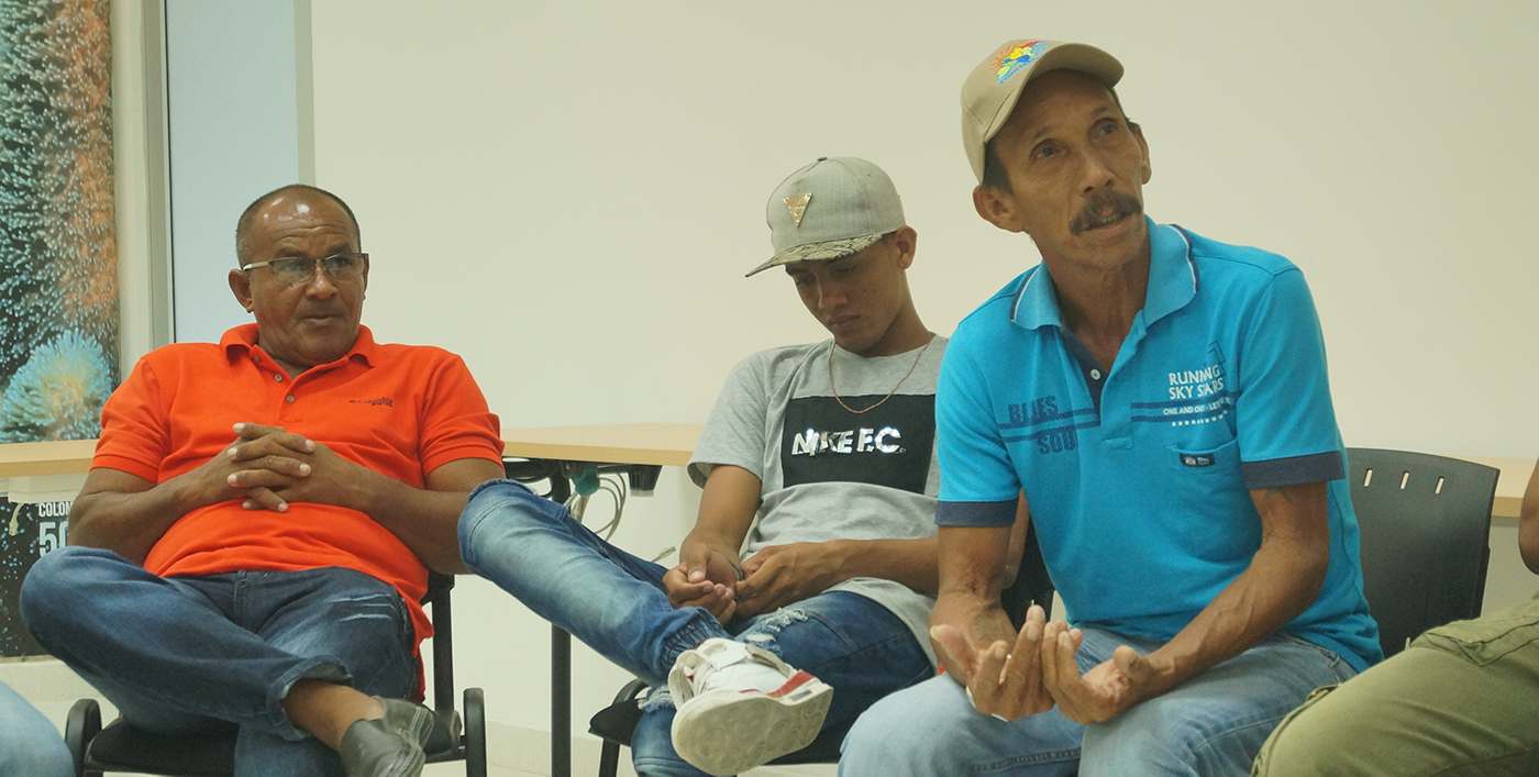 En la fotografía el Sr. Enrique Maldonado, Presidente de Asopesmat, asistente al taller organizado por el INVEMAR